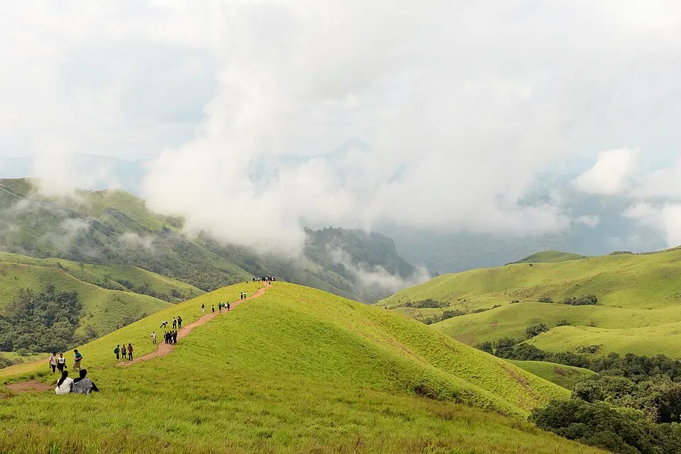 Exploring Munduk Activities Through Tour and Trekking Experiences