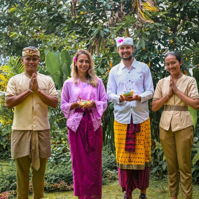 Embracing the essence of Bali, our guests immerse themselves in the vibrant culture, donning traditional Balinese attire with grace and charm.
.
.
.
.
.
#munduk #mmp #coffeeplantationresort #northbali #ecoresortbali #luxuryholidays #balibucketlist #sustainablebali #boutiquehotelbali #exoticbali #balihoneymoon #beautifulhotels #discoverbali #balineseculture #balitradition